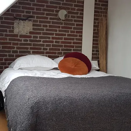 Op Strand Apartment